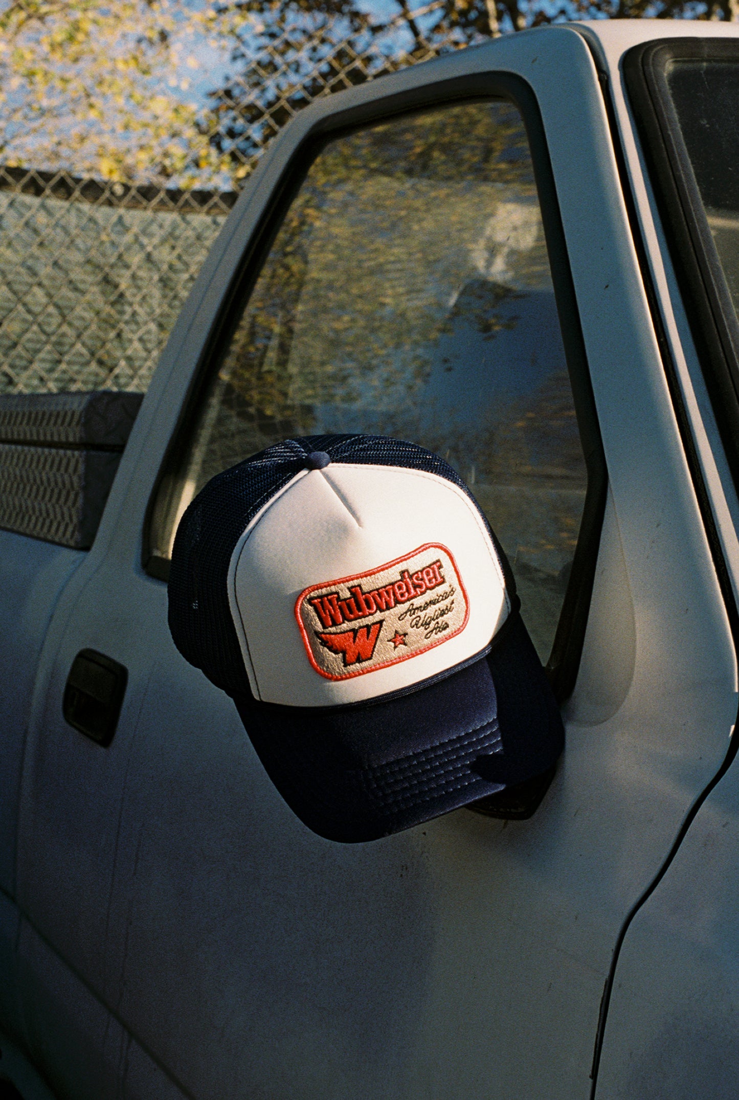 Wubweiser Wing Foam Trucker